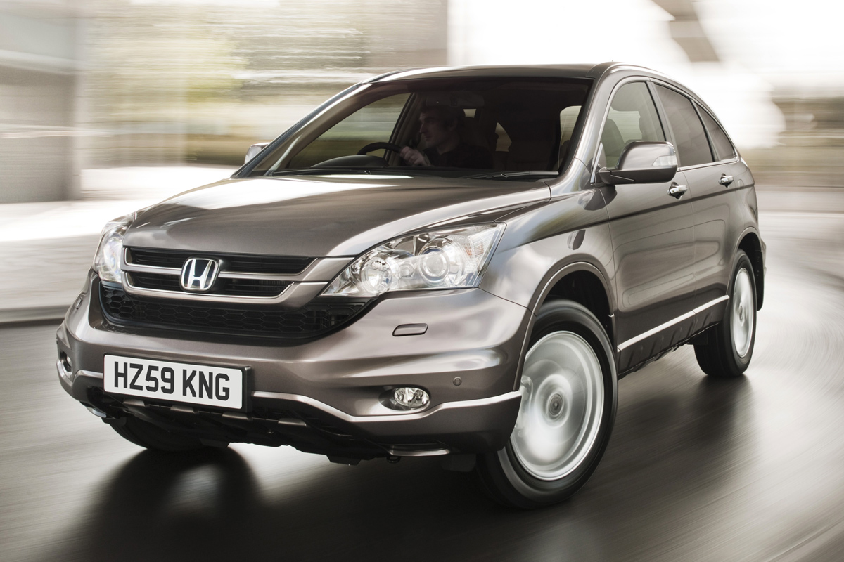 Imagen de El Honda CR-V 2010 actualzia su imagen. Seguirá teniendo un motor de gasolina y otro diésel, además de seis niveles de equipamiento.