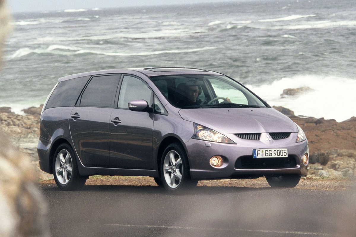 Mitsubishi Grandis model