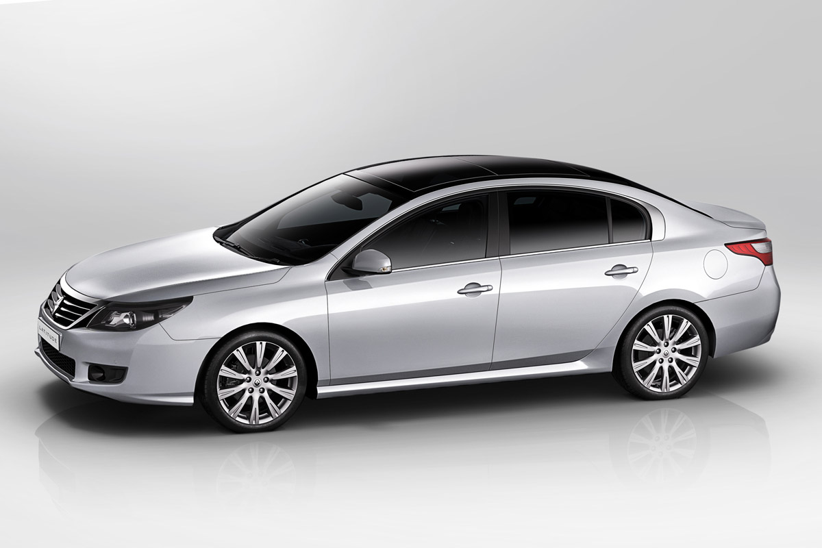 Renault Latitude model