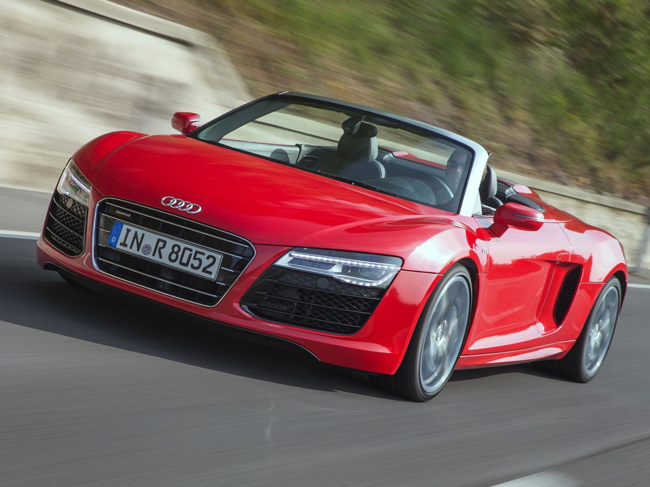 Audi R8 Spyder model