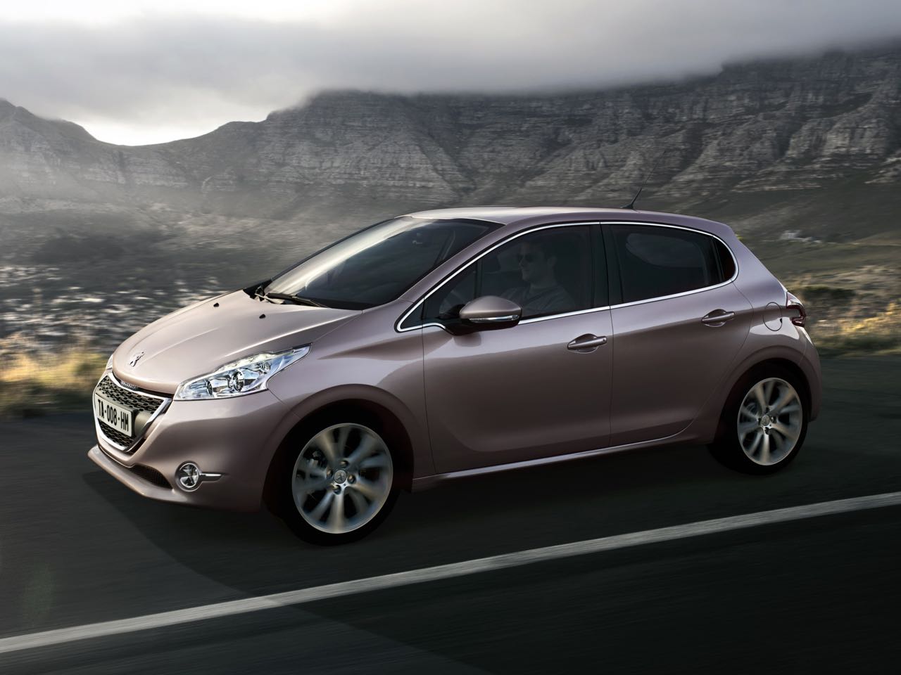 Peugeot 208 2012: precios, motores, equipamientos