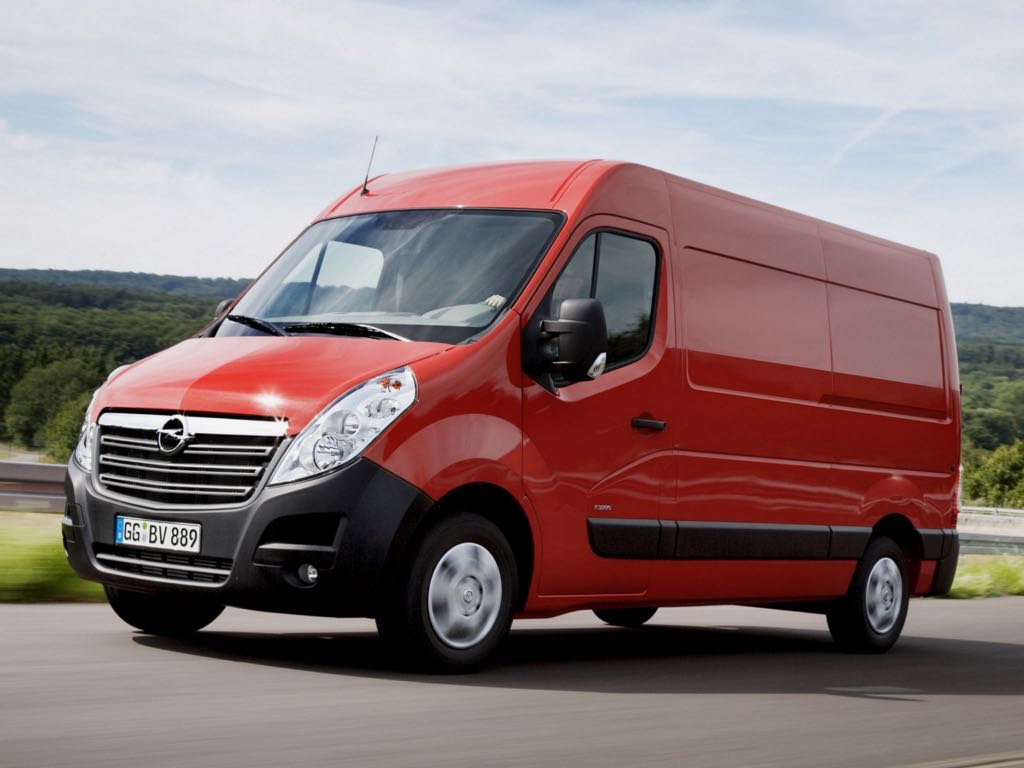 Imagen de El Opel Movano 2010 recibe diversas mejoras para ser más ecológico, consumir menos y ganar en seguridad y equipamiento.