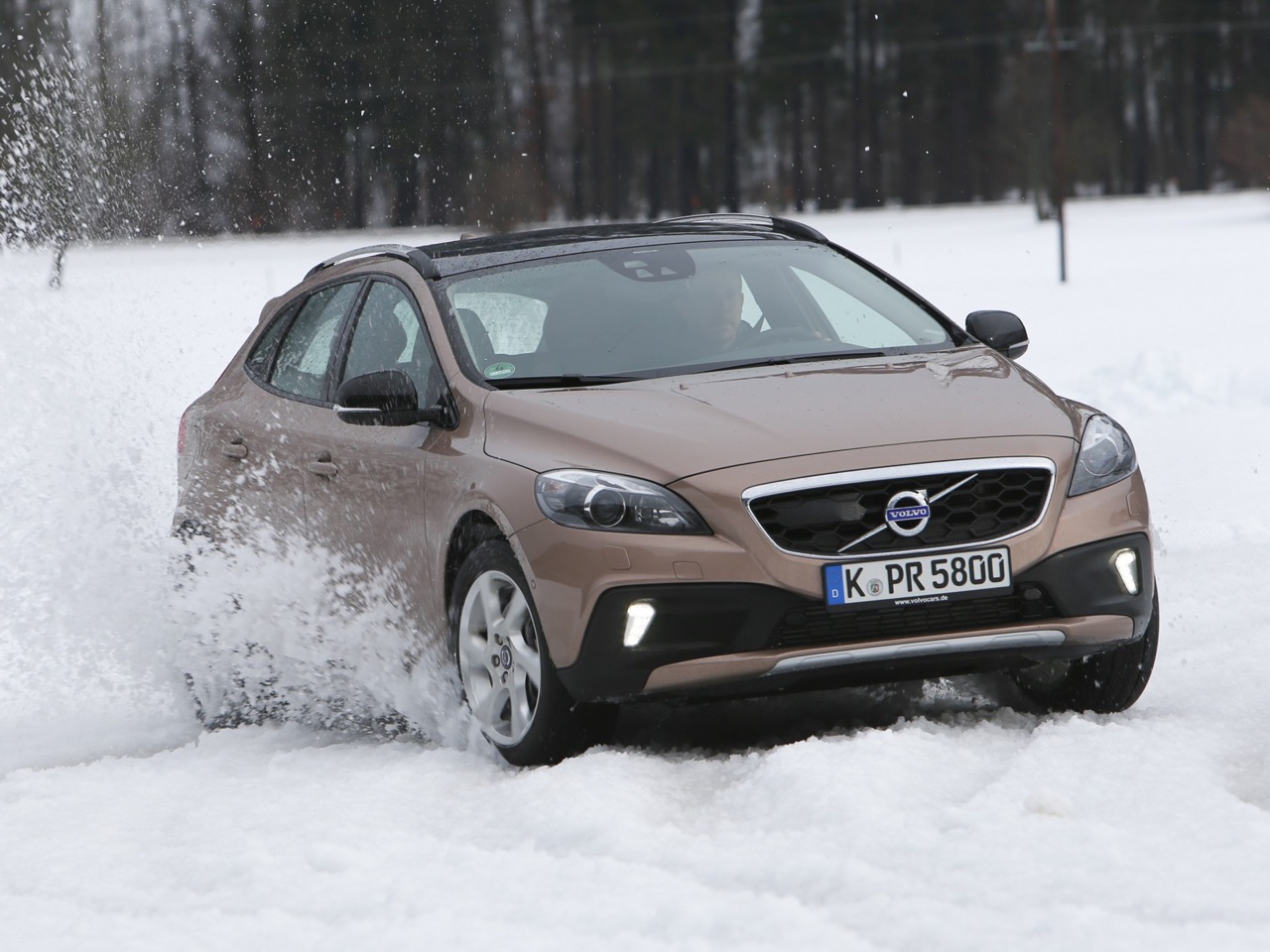 Volvo V40 Cross Country model