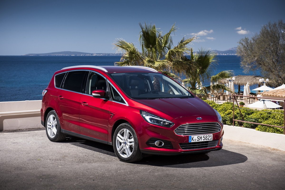 Ford S-Max model