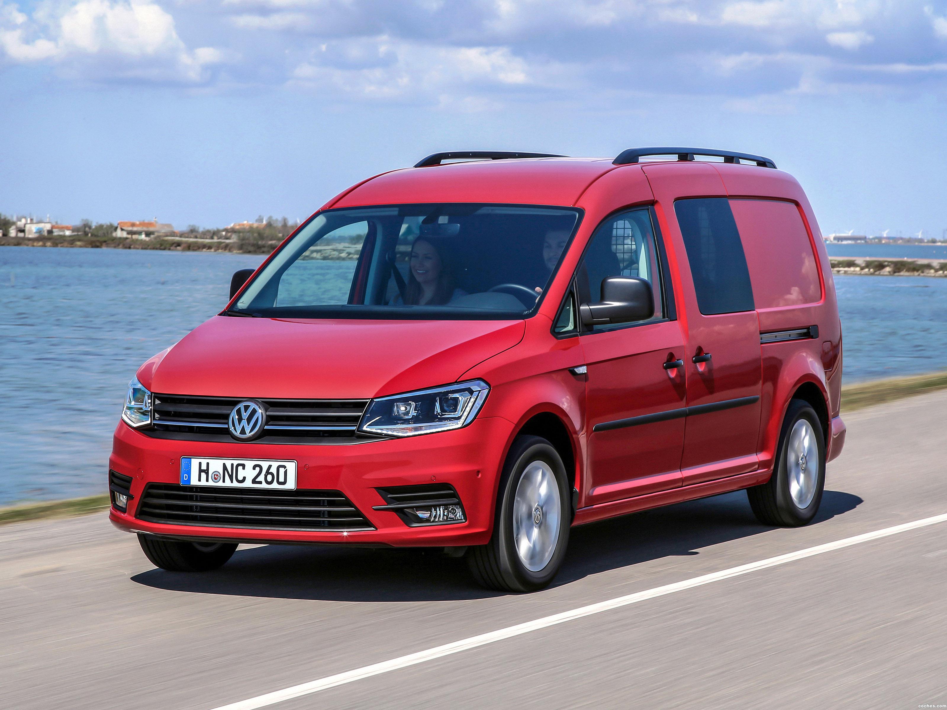 Fotos de Volkswagen Caddy Maxi Crew Bus 2015