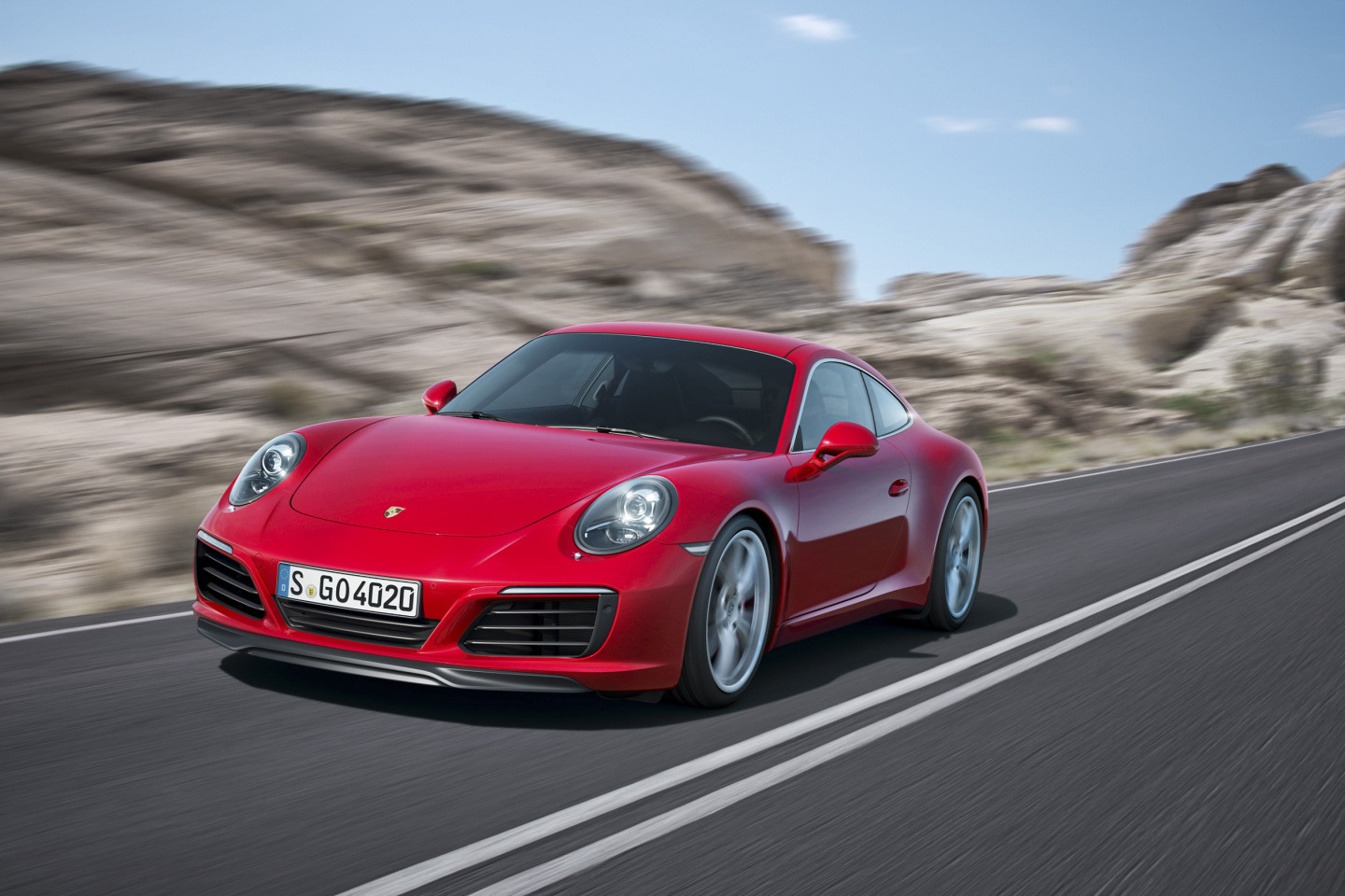 Imagen de A finales de año llegan las primeras unidades del Porsche 911 2016. Este mítico deportivo gana potencia y mejora consumos con motores sobrealimentados.