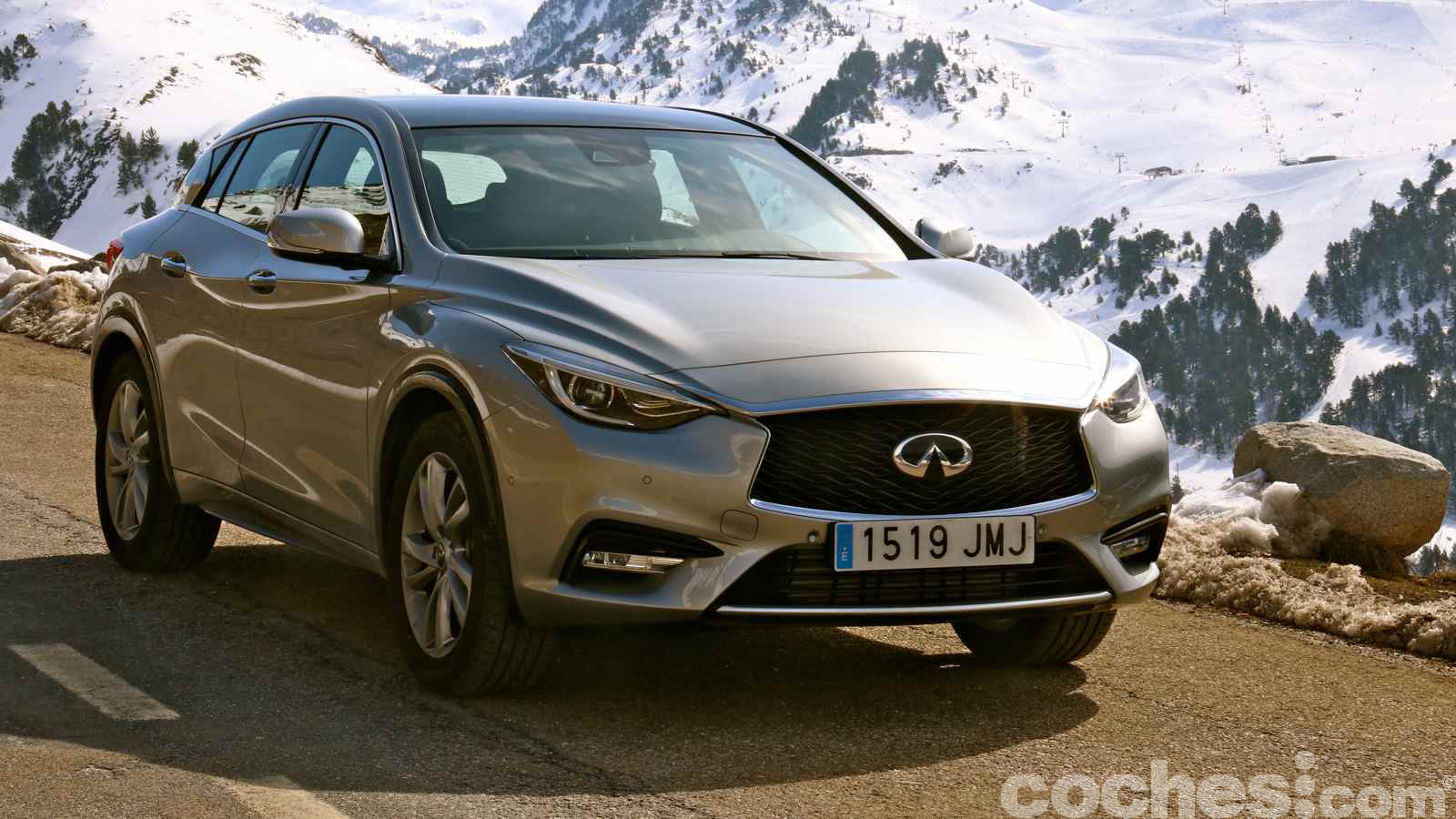 El Infiniti Q30 quiere desafiar a las potencias alemanas con este compacto premium diferenciado que hemos podido probar en Baqueira.