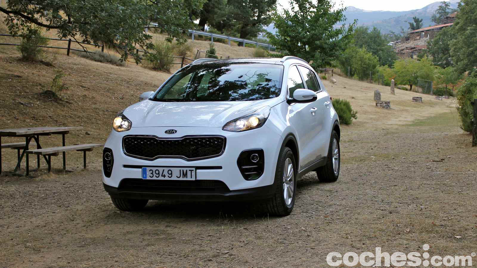 El Kia Sportage 1.7 CRDI 115 CV es uno de los SUV compactos más vendidos. Con buen diseño y equipamiento completo, resulta complicado encontrar flaquezas.