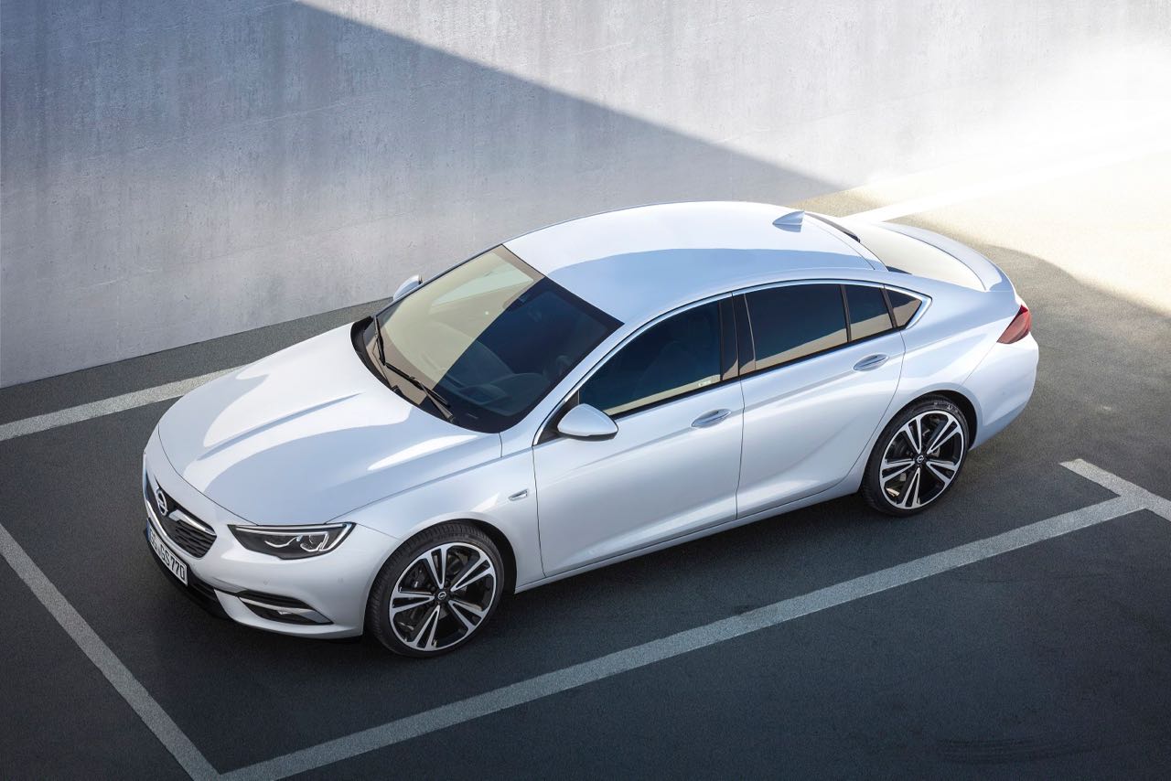 Opel Insignia model