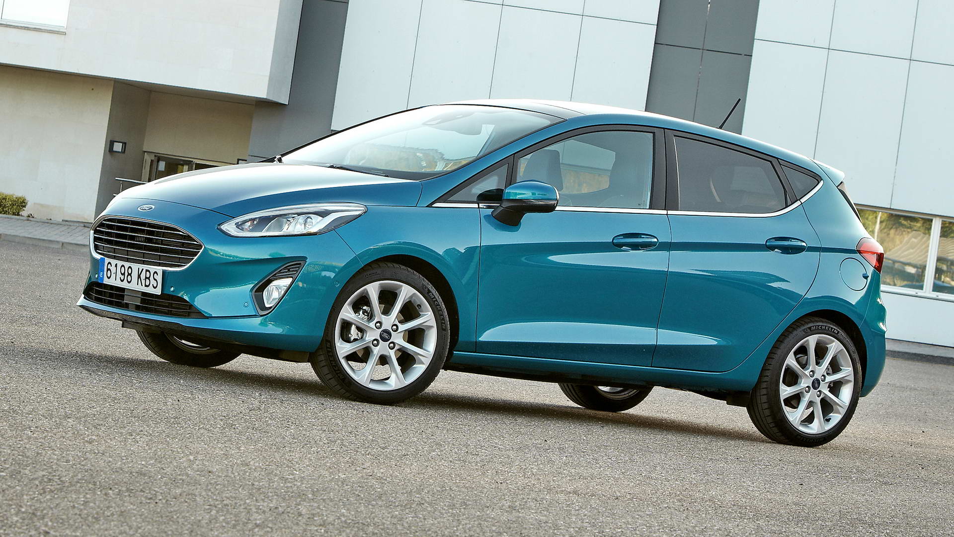 Prueba y opinión del Ford Fiesta 2018, octava generación del utilitario, quiere destacar con sus mejoras estéticas, tecnológicas y dinámicas.