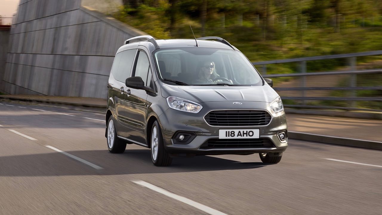 Ford Tourneo Courier model