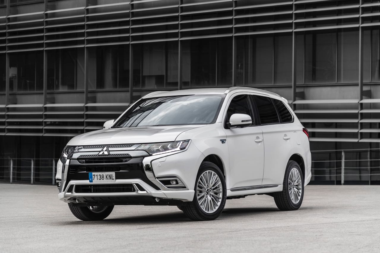 Mitsubishi Outlander model