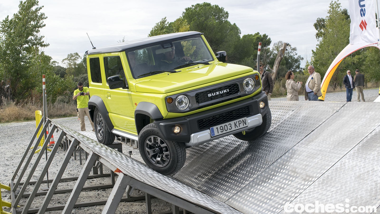 Probamos el Suzuki Jimny, un auténtico todoterreno de tamaño reducido que utiliza una fórmula clásica para ser un erudito fuera del asfalto.