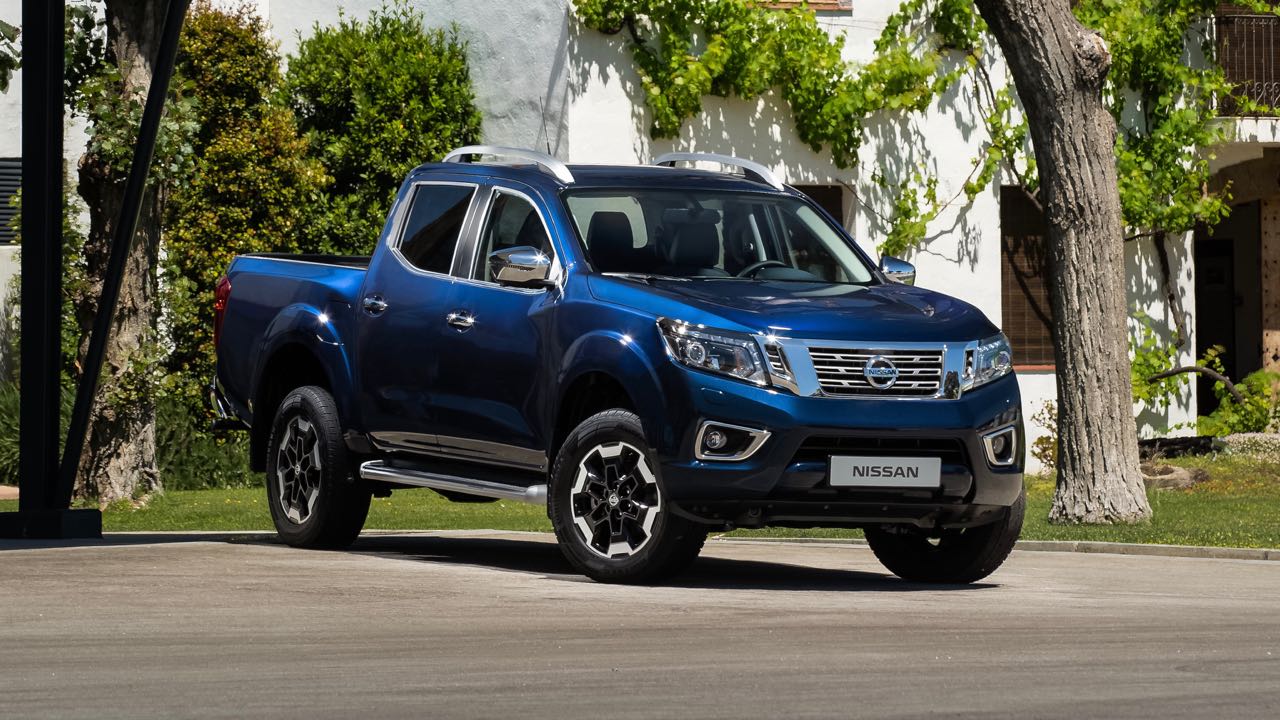 Imagen de El Nissan Navara 2019 actualiza el pick-up con interesantes mejoras en el apartado mecánico y de chasis, al tiempo que gana equipamiento.