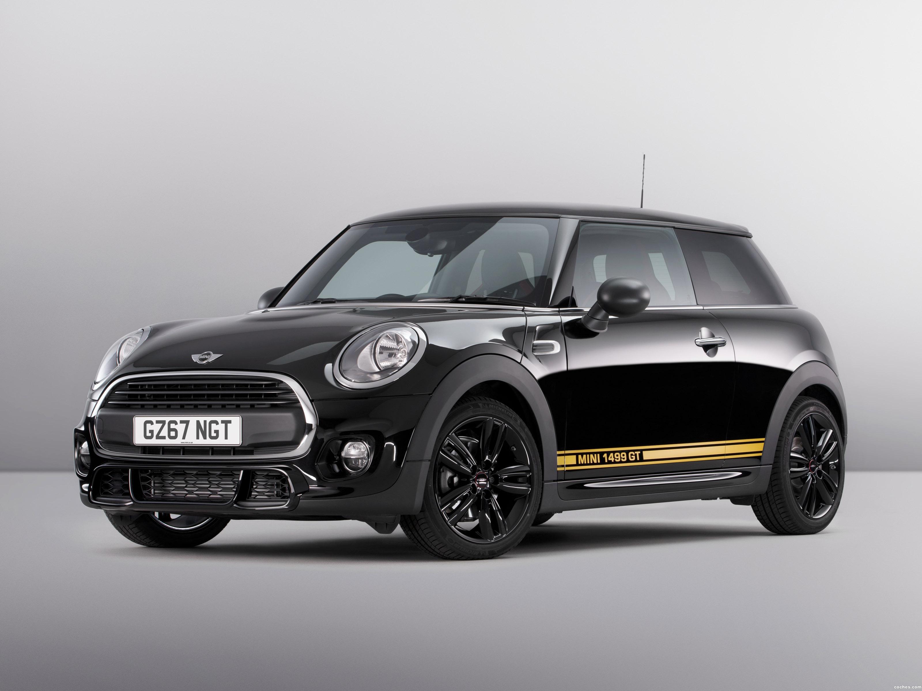 Fotos de Mini Cooper GT F56 UK 2017
