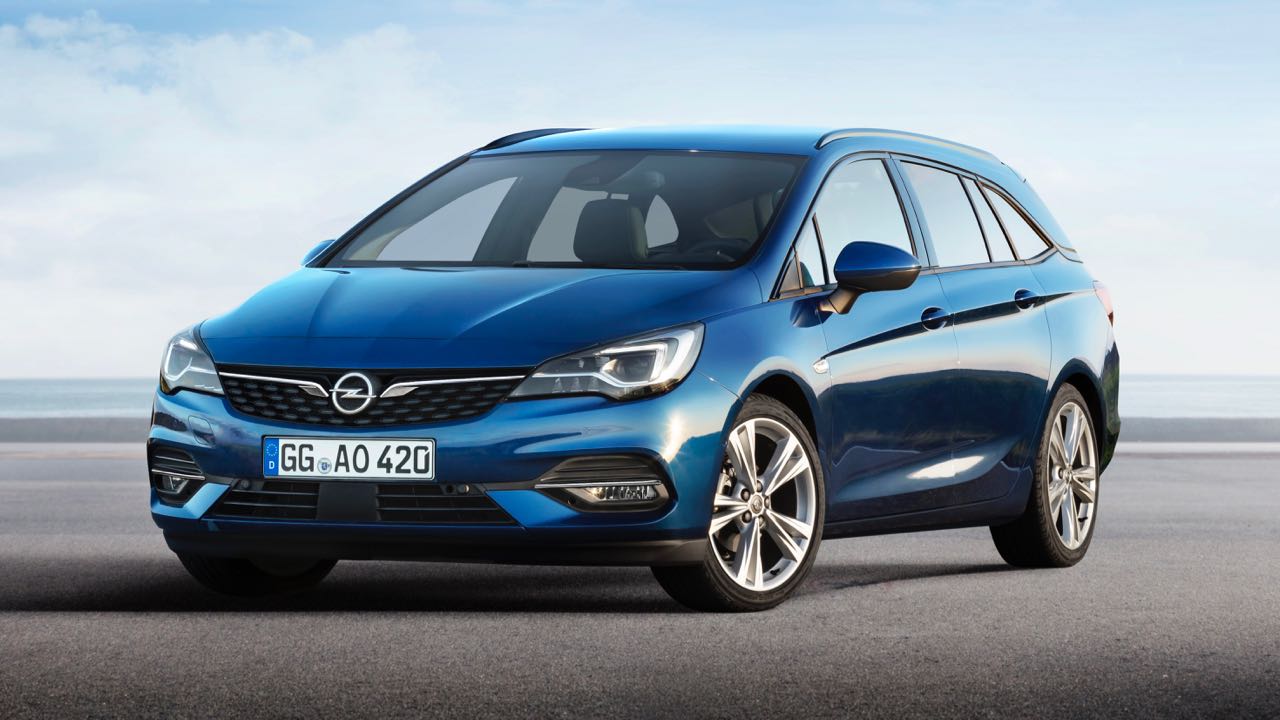 Imagen de El Opel Astra Sports Tourer 2020 ofrece motores más eficientes que el modelo precedente, con más equipamiento de seguridad e imagen similar.