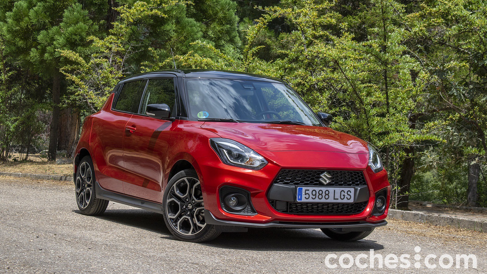 Ponemos a prueba al nuevo Suzuki Swift Sport Mild Hybrid 48V, un utilitario deportivo de los de antes con un toque de electrifiación actual.