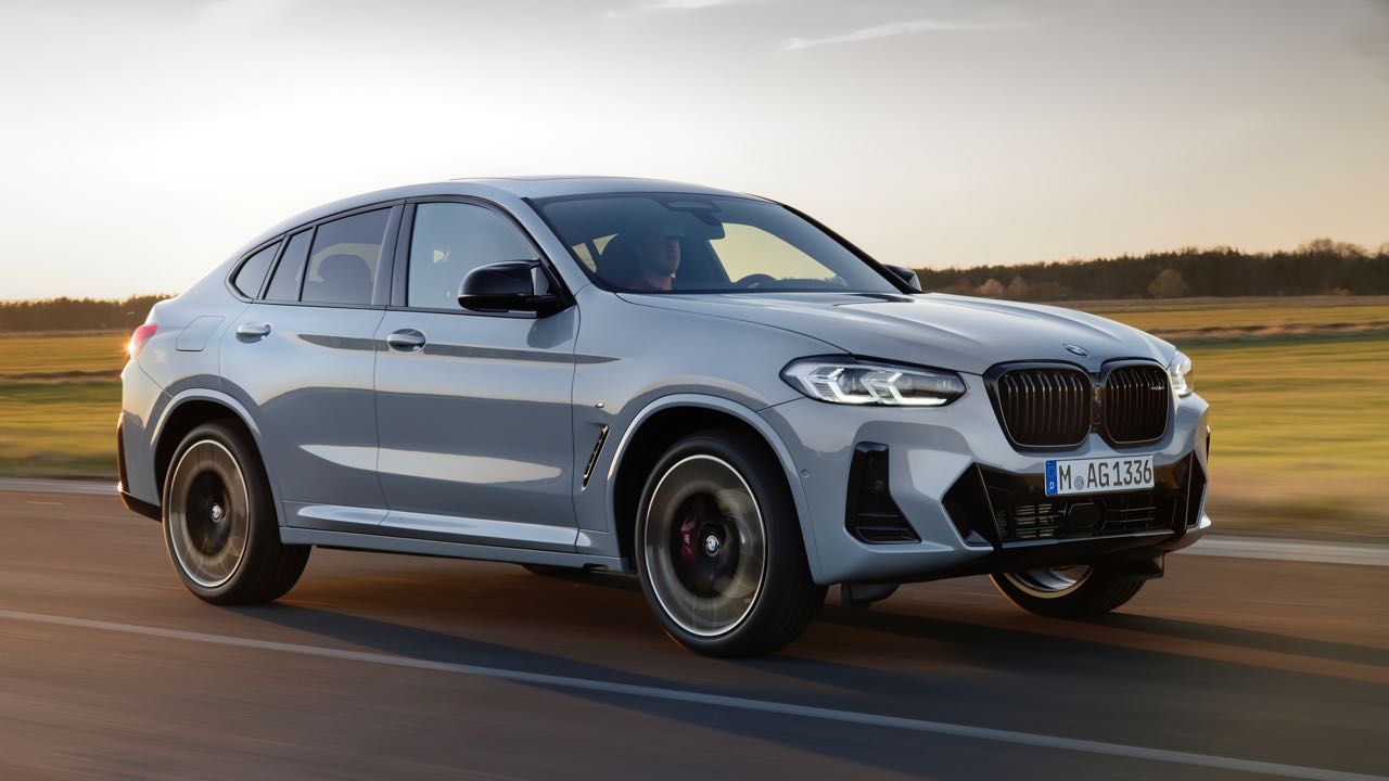 BMW X4 model