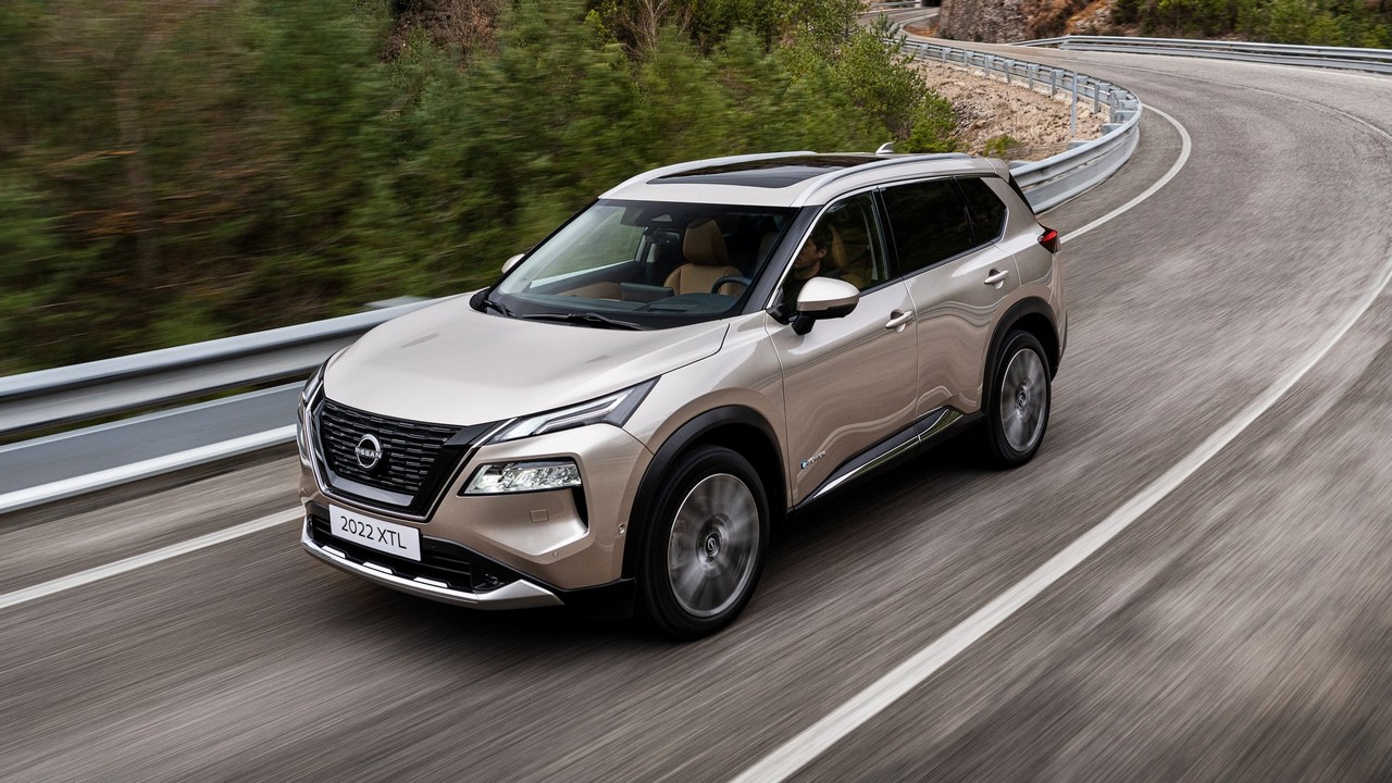 Nissan X-Trail model