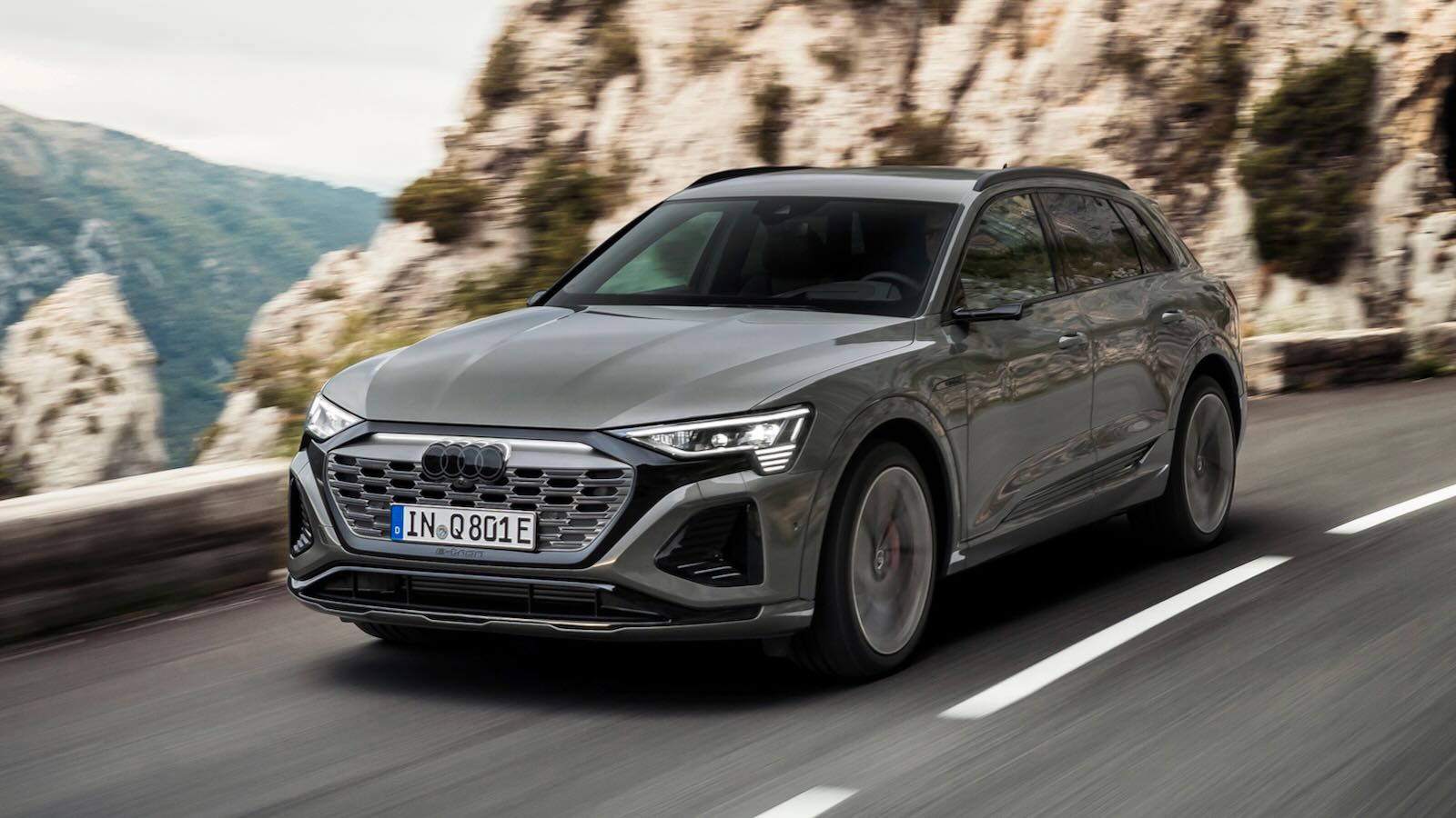 Audi Q8 e-tron model