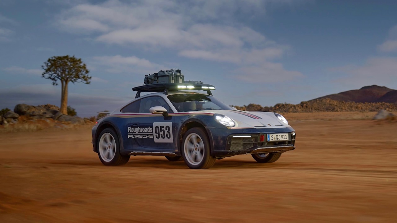 Porsche 911 Dakar model