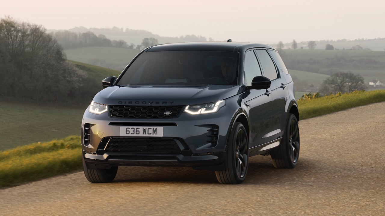 Land Rover Discovery Sport model
