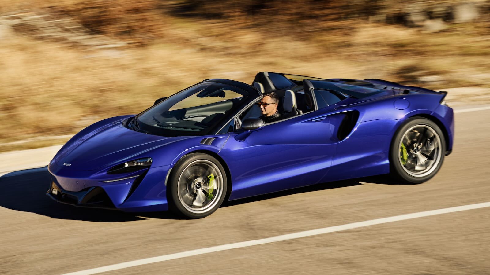McLaren Artura Spider model