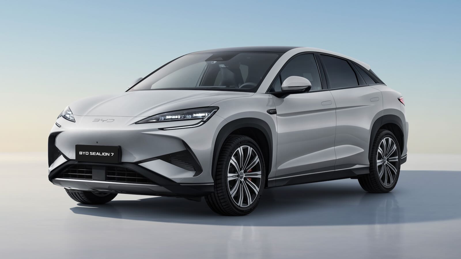 BYD Sealion 7 model