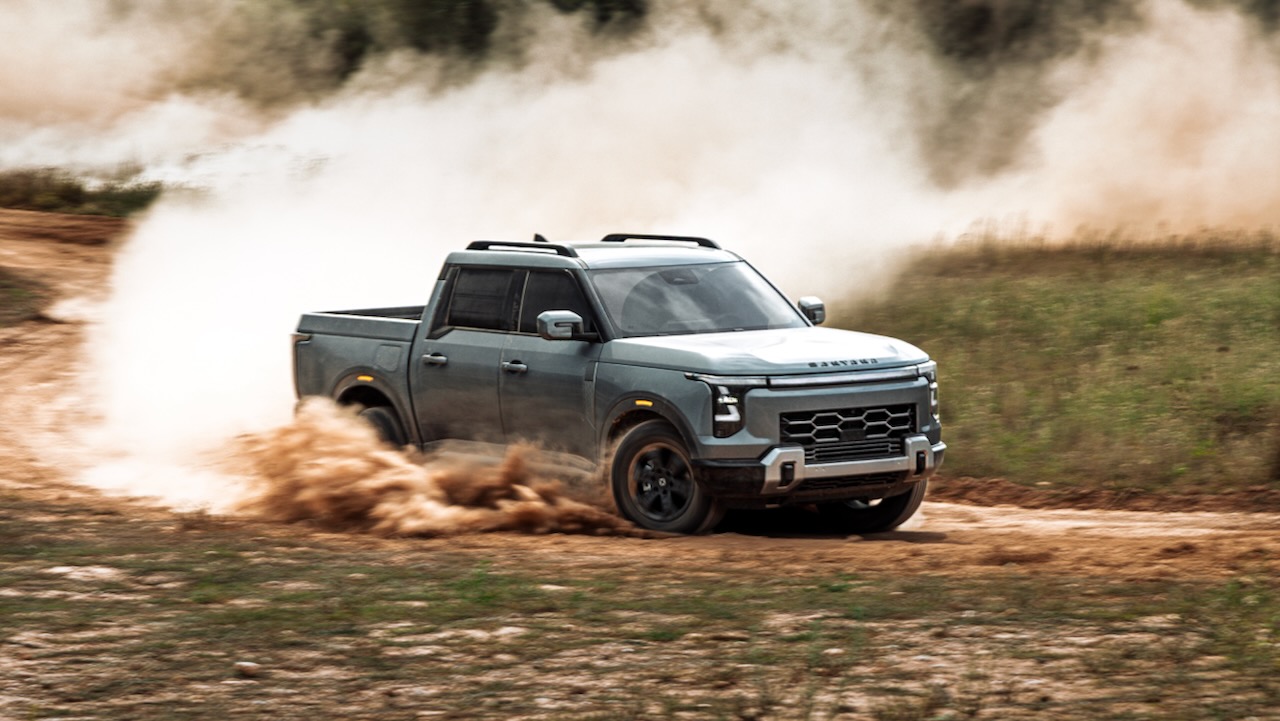 Imagen de El Santana 400 2026 es el primer modelo de la renacida firma de Linares, una pick-up diésel o PHEV que va a dar mucho de qué hablar.